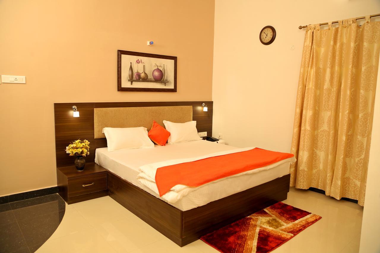 Premier Inn Yercaud Esterno foto