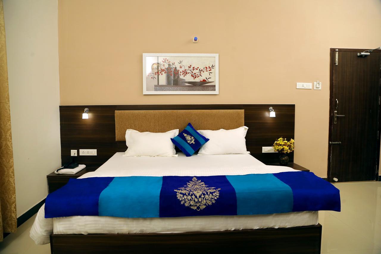 Premier Inn Yercaud Esterno foto